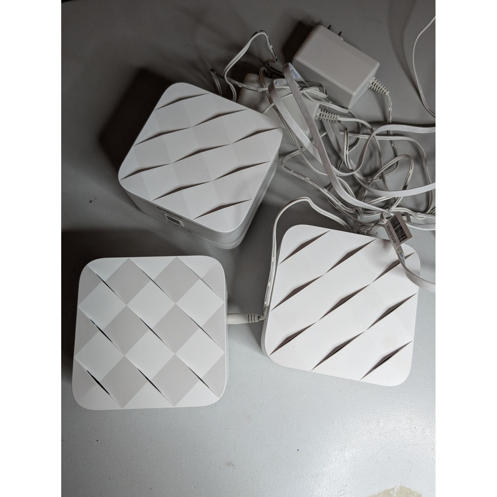 Netgear Orbi Mesh WiFi System RBR10 Router 2 RBS10 Satellites Pack UNTESTED